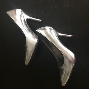 Worn once silver heels!!!